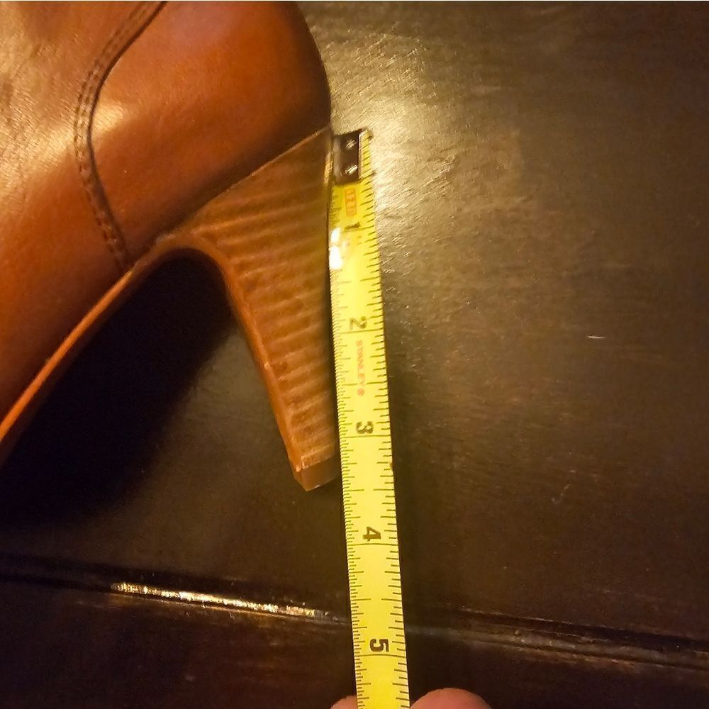 Audrey Brooke heeled Adel booties sz 7, like new - Picture 10 of 11